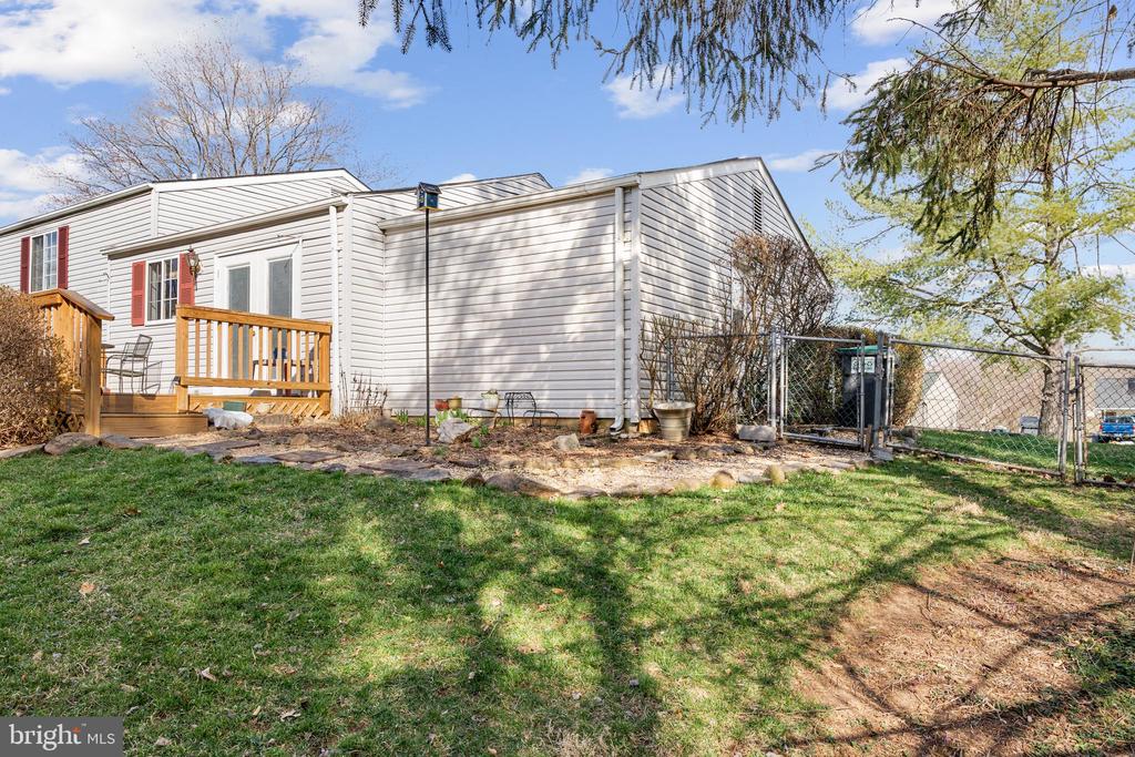 6439 LANCASTER DR, WARRENTON, Virginia 20187, 3 Bedrooms Bedrooms, ,2 BathroomsBathrooms,Residential,6439 LANCASTER DR,VAFQ2021806 MLS # VAFQ2021806