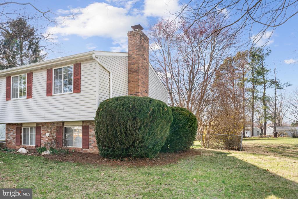 6439 LANCASTER DR, WARRENTON, Virginia 20187, 3 Bedrooms Bedrooms, ,2 BathroomsBathrooms,Residential,6439 LANCASTER DR,VAFQ2021806 MLS # VAFQ2021806