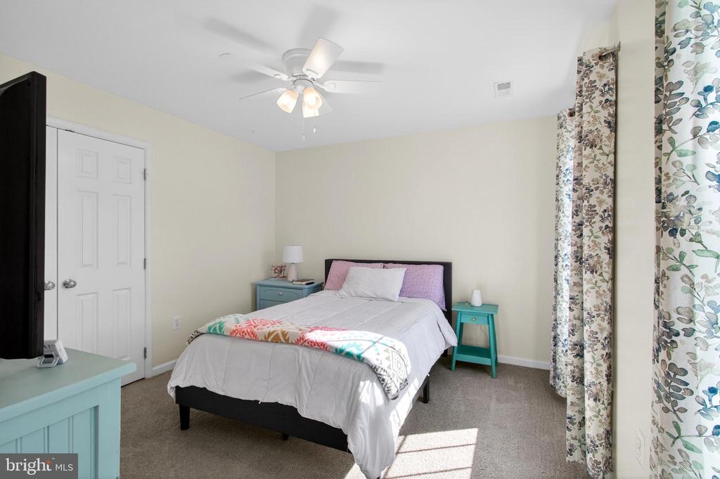19313 WINDSONG CT, CULPEPER, Virginia 22701, 3 Bedrooms Bedrooms, ,2 BathroomsBathrooms,Residential,19313 WINDSONG CT,VACU2013488 MLS # VACU2013488