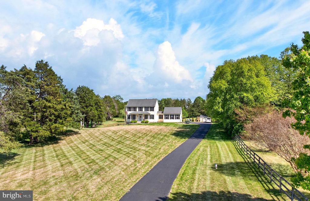 19313 WINDSONG CT, CULPEPER, Virginia 22701, 3 Bedrooms Bedrooms, ,2 BathroomsBathrooms,Residential,19313 WINDSONG CT,VACU2013488 MLS # VACU2013488