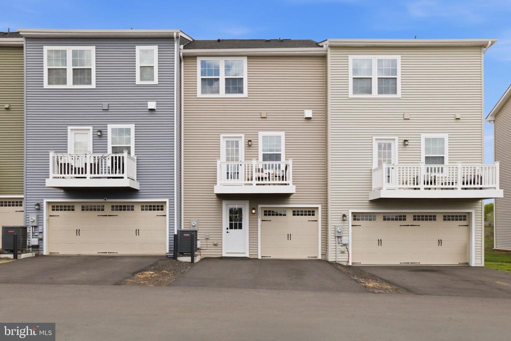 3203 JEFFERSON BLVD, BEALETON, Virginia 22712, 3 Bedrooms Bedrooms, ,2 BathroomsBathrooms,Residential,3203 JEFFERSON BLVD,VAFQ2021672 MLS # VAFQ2021672