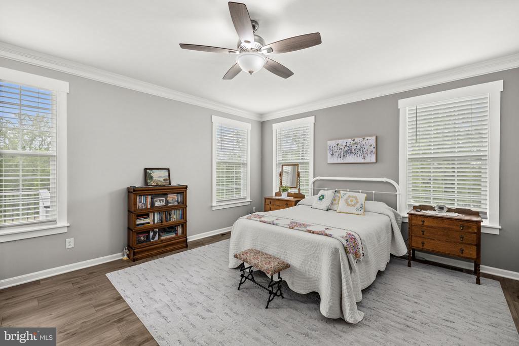 1821 LEGACY LN, FREDERICKSBURG, Virginia 22408, 4 Bedrooms Bedrooms, ,3 BathroomsBathrooms,Residential,1821 LEGACY LN,VASP2041198 MLS # VASP2041198