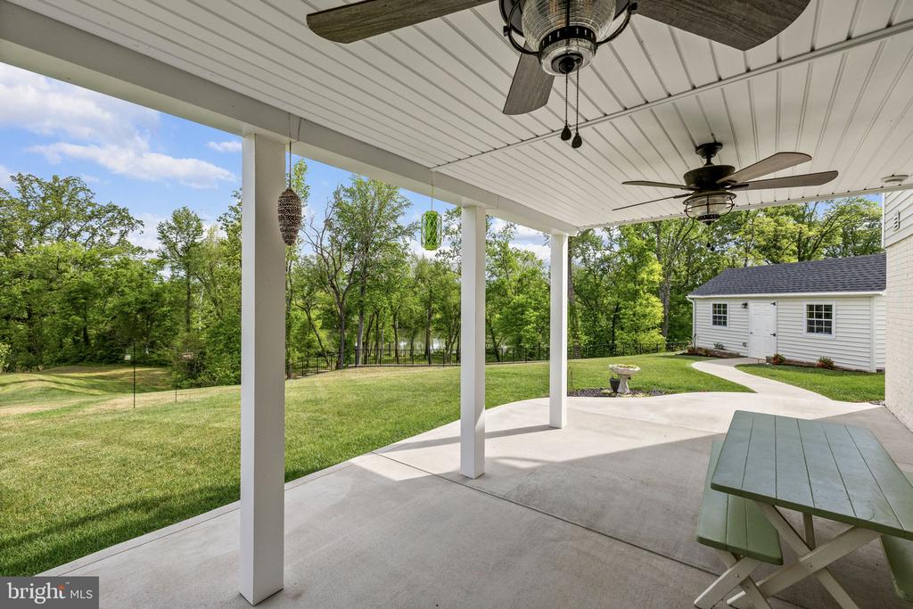 1821 LEGACY LN, FREDERICKSBURG, Virginia 22408, 4 Bedrooms Bedrooms, ,3 BathroomsBathrooms,Residential,1821 LEGACY LN,VASP2041198 MLS # VASP2041198