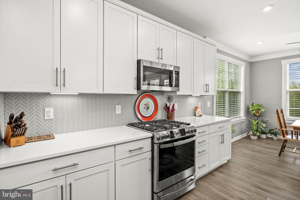 1821 LEGACY LN, FREDERICKSBURG, Virginia 22408, 4 Bedrooms Bedrooms, ,3 BathroomsBathrooms,Residential,1821 LEGACY LN,VASP2041198 MLS # VASP2041198