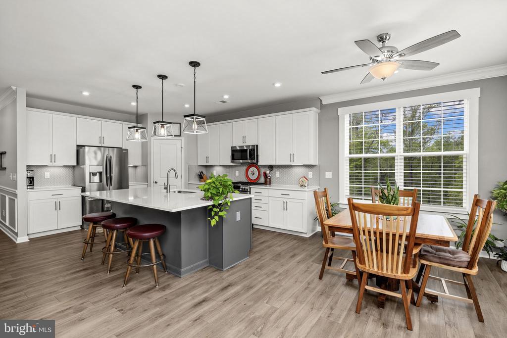 1821 LEGACY LN, FREDERICKSBURG, Virginia 22408, 4 Bedrooms Bedrooms, ,3 BathroomsBathrooms,Residential,1821 LEGACY LN,VASP2041198 MLS # VASP2041198