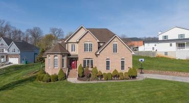 580 REGIMENT RD, PENN LAIRD, Virginia 22846, 5 Bedrooms Bedrooms, ,3 BathroomsBathrooms,Residential,580 REGIMENT RD,675421 MLS # 675421