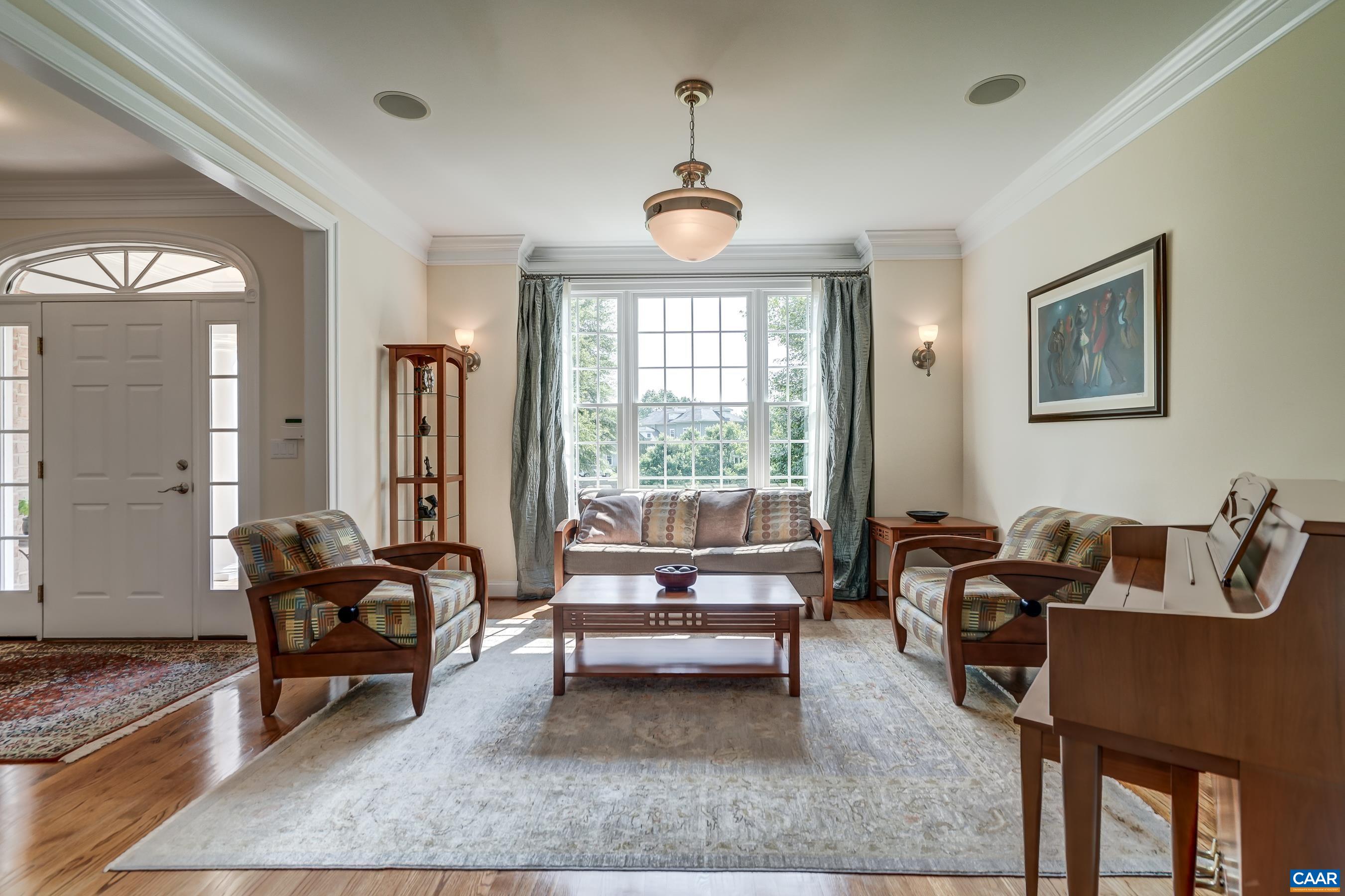 Formal living room/music room.