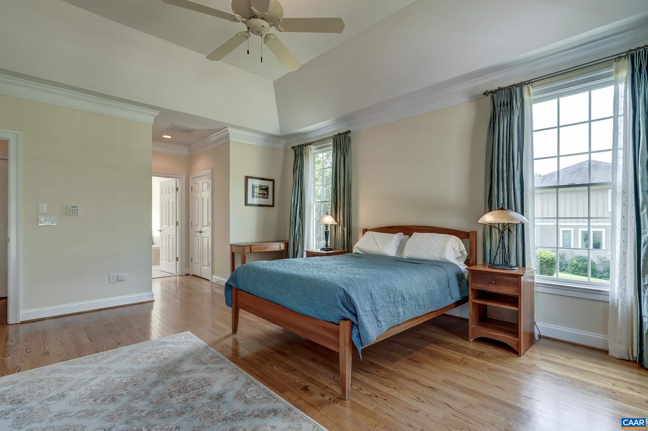 Main Level Primary suite