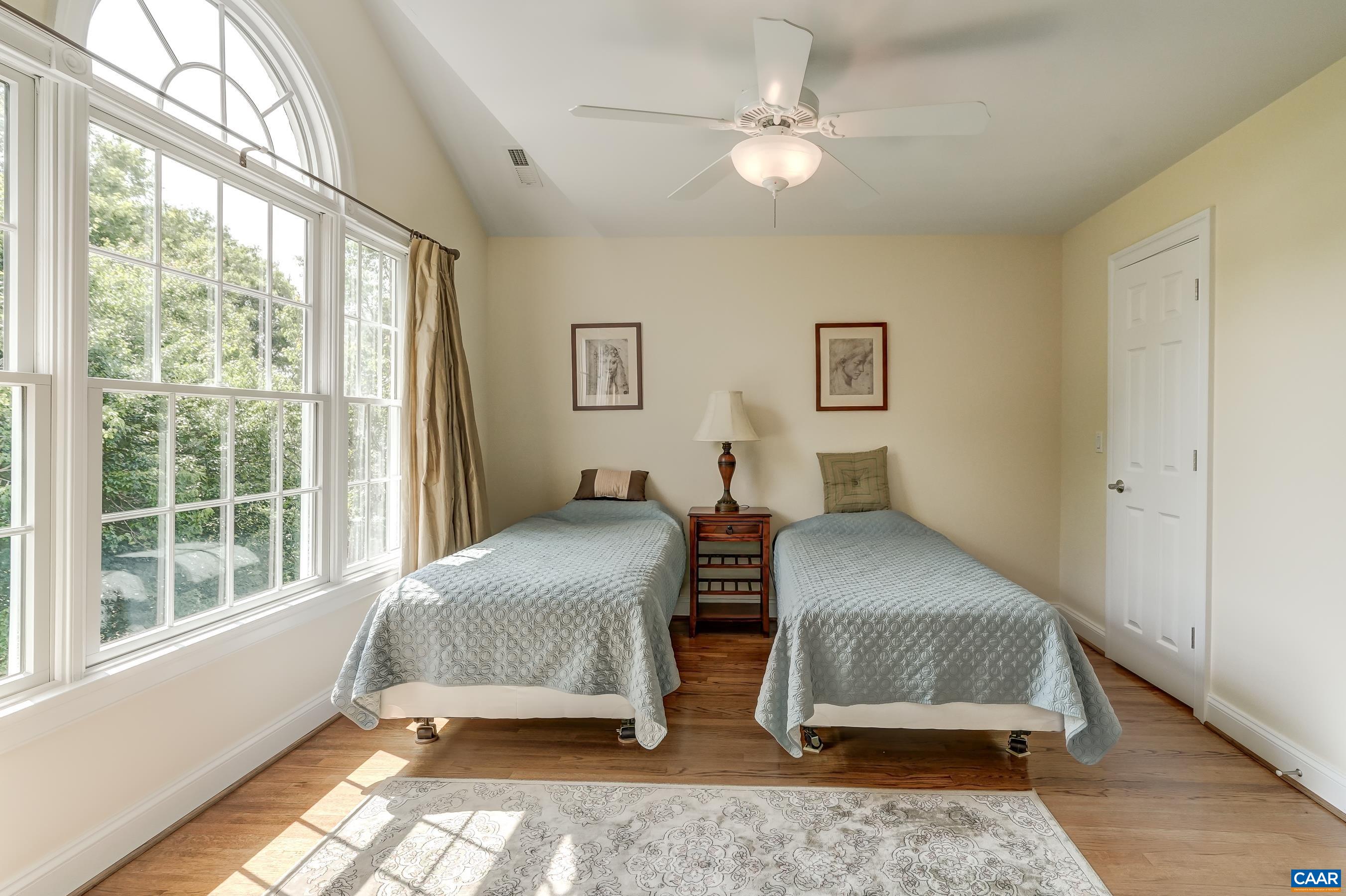 Bedroom 5 with ensuite bathroom.