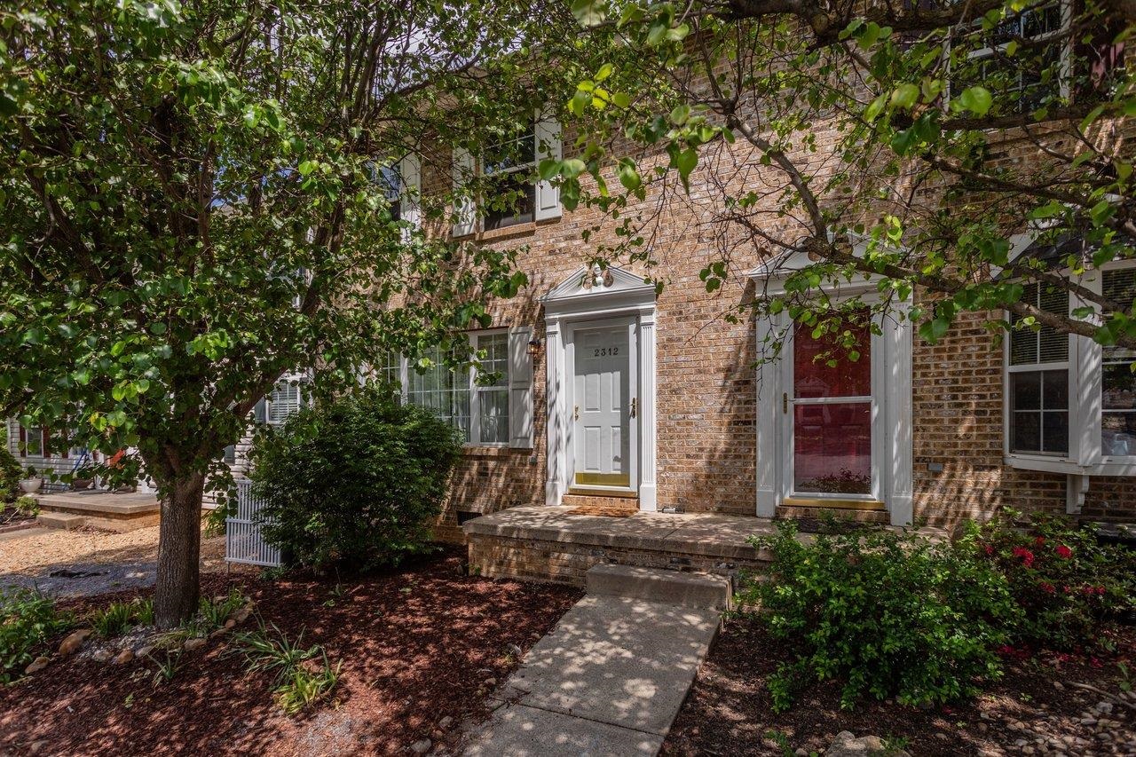 2312 BRECKENRIDGE CT, HARRISONBURG, Virginia 22801, 3 Bedrooms Bedrooms, ,1 BathroomBathrooms,Residential,2312 BRECKENRIDGE CT,676375 MLS # 676375