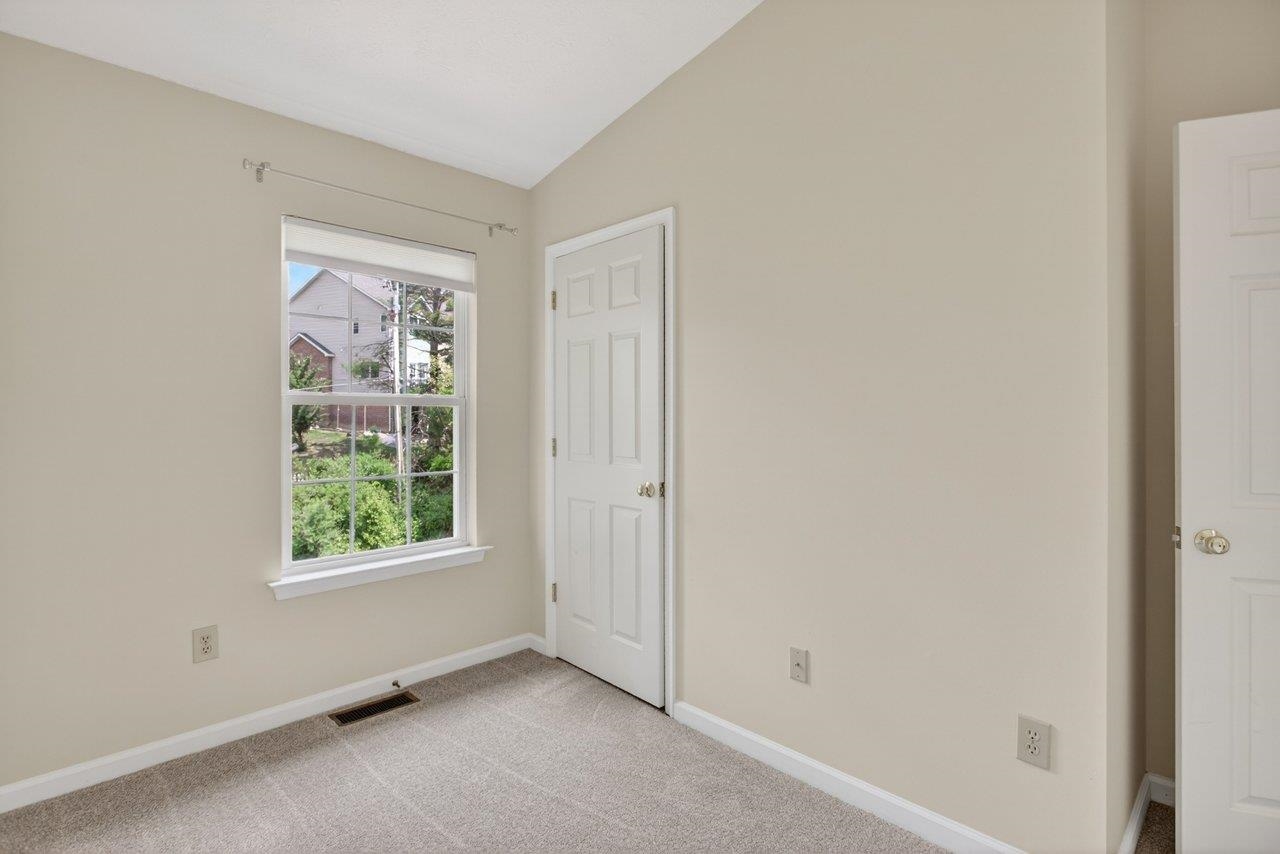 2312 BRECKENRIDGE CT, HARRISONBURG, Virginia 22801, 3 Bedrooms Bedrooms, ,1 BathroomBathrooms,Residential,2312 BRECKENRIDGE CT,676375 MLS # 676375