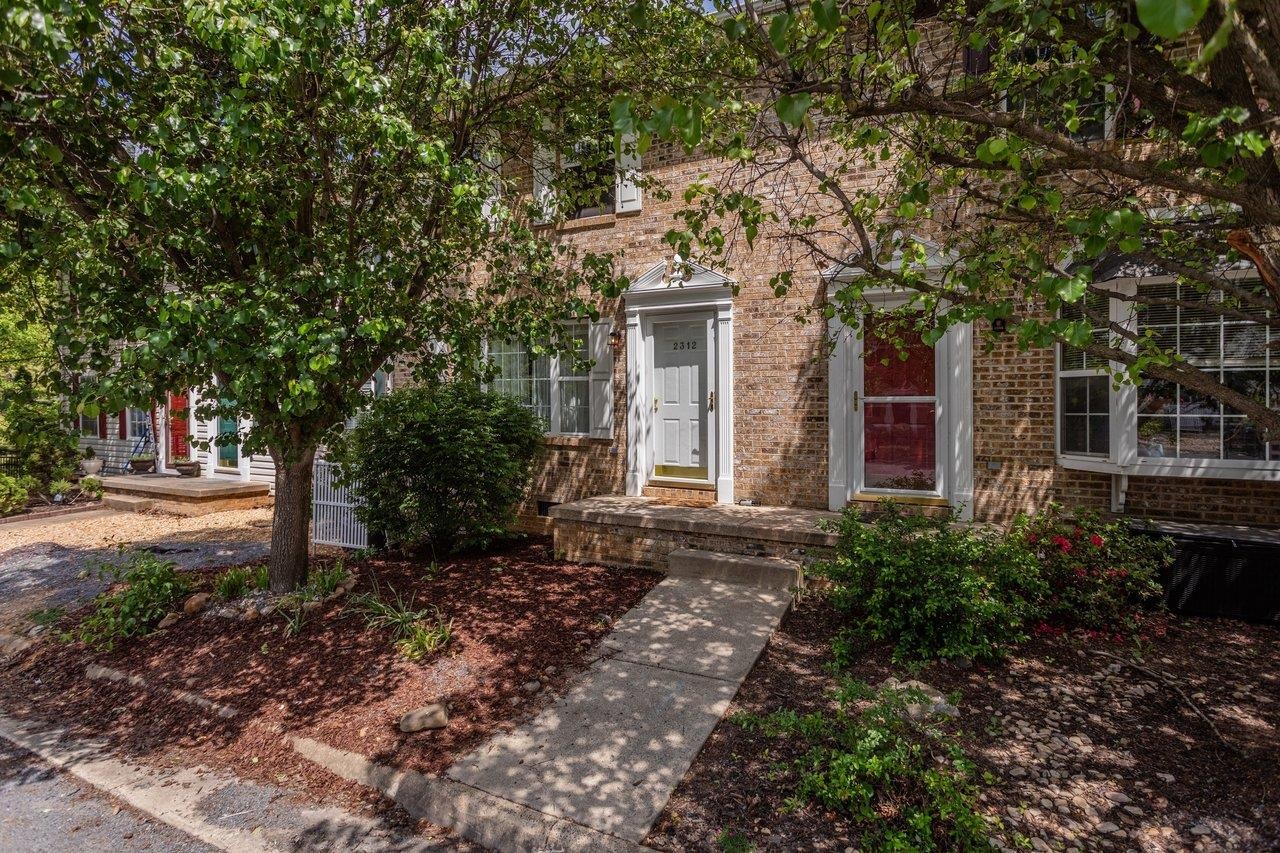 2312 BRECKENRIDGE CT, HARRISONBURG, Virginia 22801, 3 Bedrooms Bedrooms, ,1 BathroomBathrooms,Residential,2312 BRECKENRIDGE CT,676375 MLS # 676375