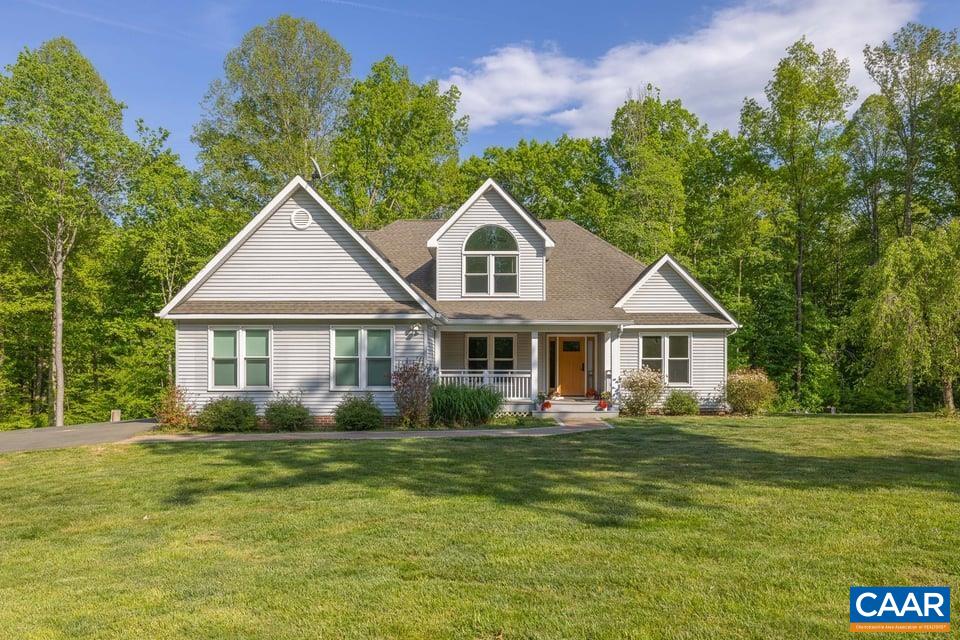 881 OAK CREEK RD, PALMYRA, Virginia 22963, 4 Bedrooms Bedrooms, ,2 BathroomsBathrooms,Residential,881 OAK CREEK RD,676401 MLS # 676401