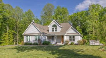 881 OAK CREEK RD, PALMYRA, Virginia 22963, 4 Bedrooms Bedrooms, ,2 BathroomsBathrooms,Residential,881 OAK CREEK RD,676401 MLS # 676401