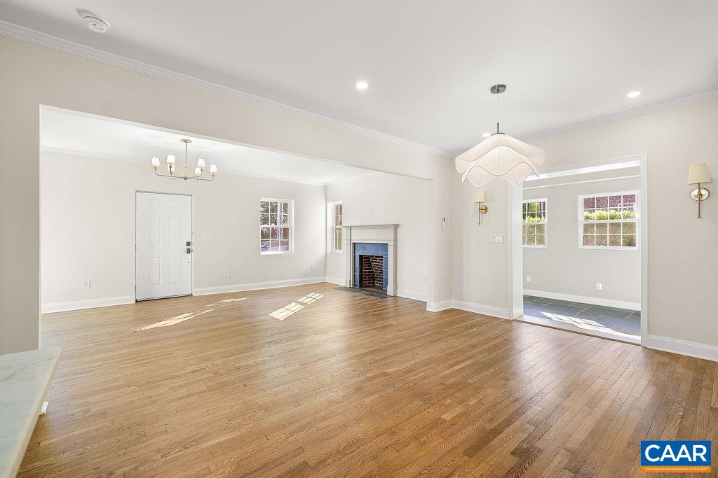 809 EAST JEFFERSON ST, CHARLOTTESVILLE, Virginia 22902, 3 Bedrooms Bedrooms, ,3 BathroomsBathrooms,Residential,809 EAST JEFFERSON ST,676405 MLS # 676405
