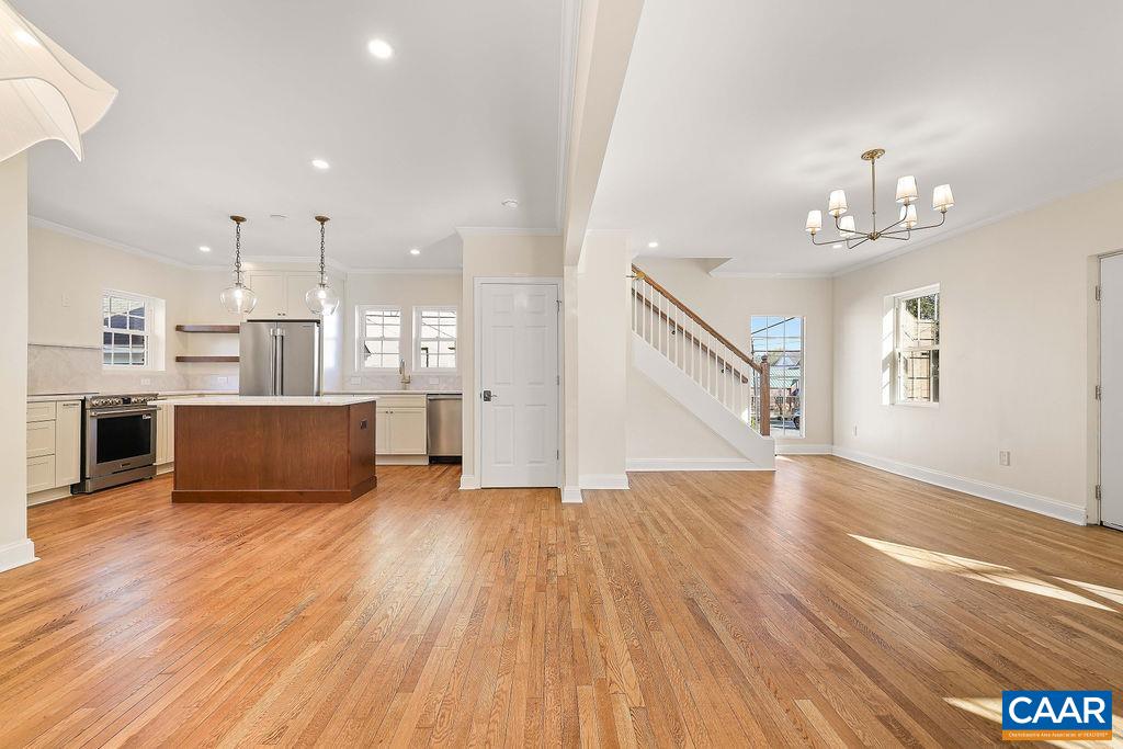 809 EAST JEFFERSON ST, CHARLOTTESVILLE, Virginia 22902, 3 Bedrooms Bedrooms, ,3 BathroomsBathrooms,Residential,809 EAST JEFFERSON ST,676405 MLS # 676405