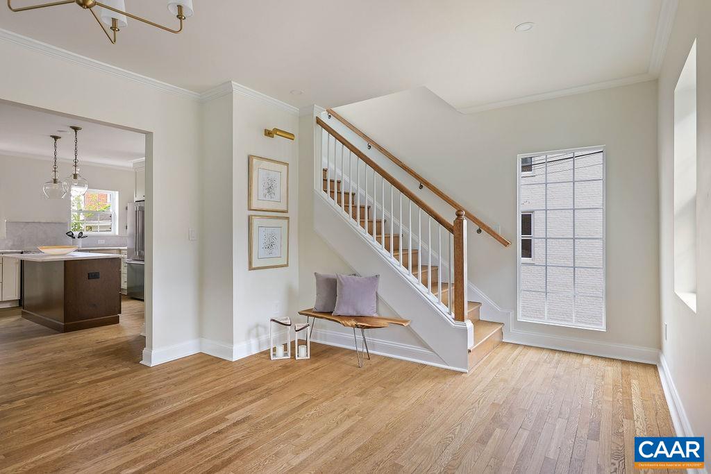 809 EAST JEFFERSON ST, CHARLOTTESVILLE, Virginia 22902, 3 Bedrooms Bedrooms, ,3 BathroomsBathrooms,Residential,809 EAST JEFFERSON ST,676405 MLS # 676405