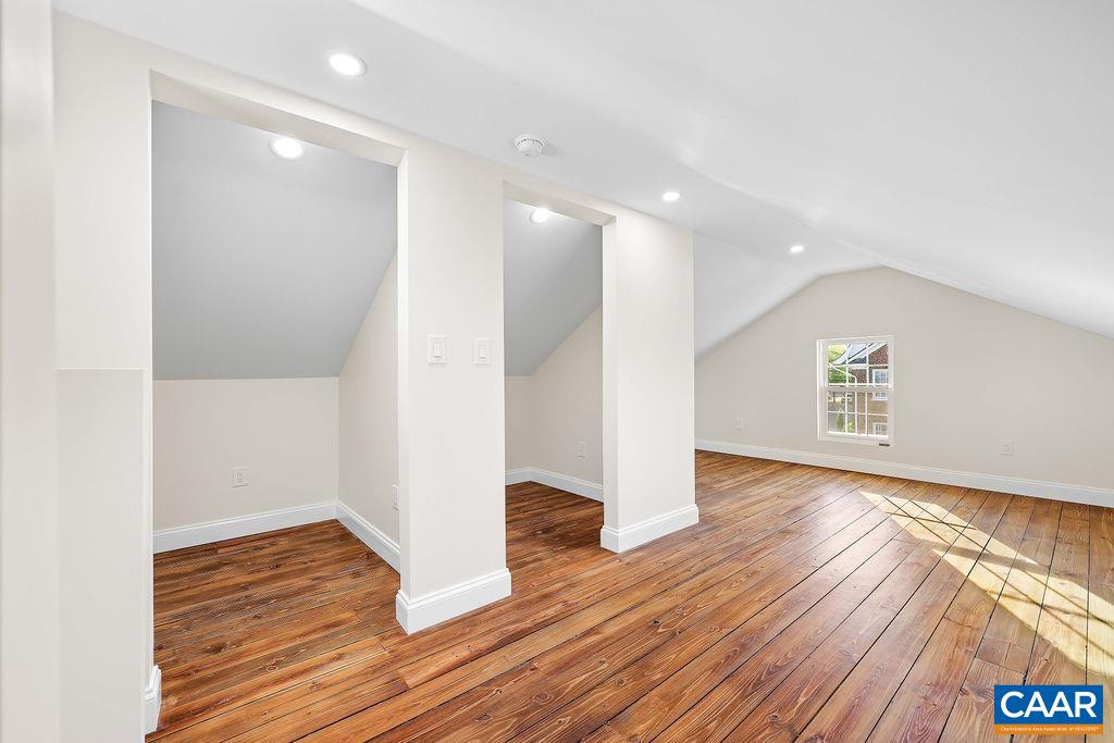 809 EAST JEFFERSON ST, CHARLOTTESVILLE, Virginia 22902, 3 Bedrooms Bedrooms, ,3 BathroomsBathrooms,Residential,809 EAST JEFFERSON ST,676405 MLS # 676405