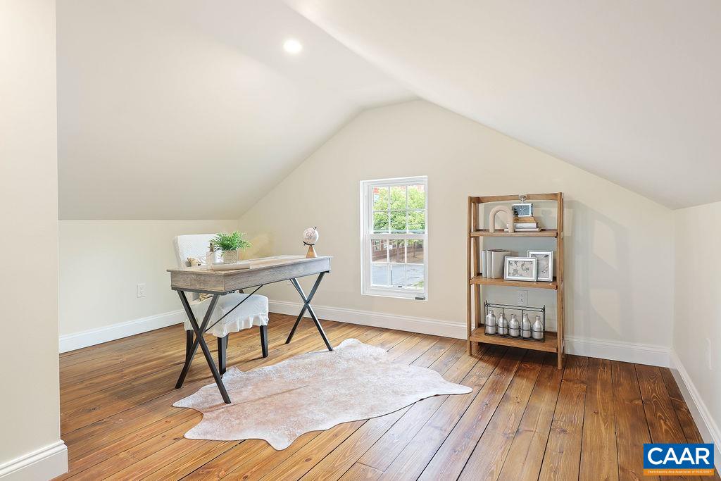 809 EAST JEFFERSON ST, CHARLOTTESVILLE, Virginia 22902, 3 Bedrooms Bedrooms, ,3 BathroomsBathrooms,Residential,809 EAST JEFFERSON ST,676405 MLS # 676405