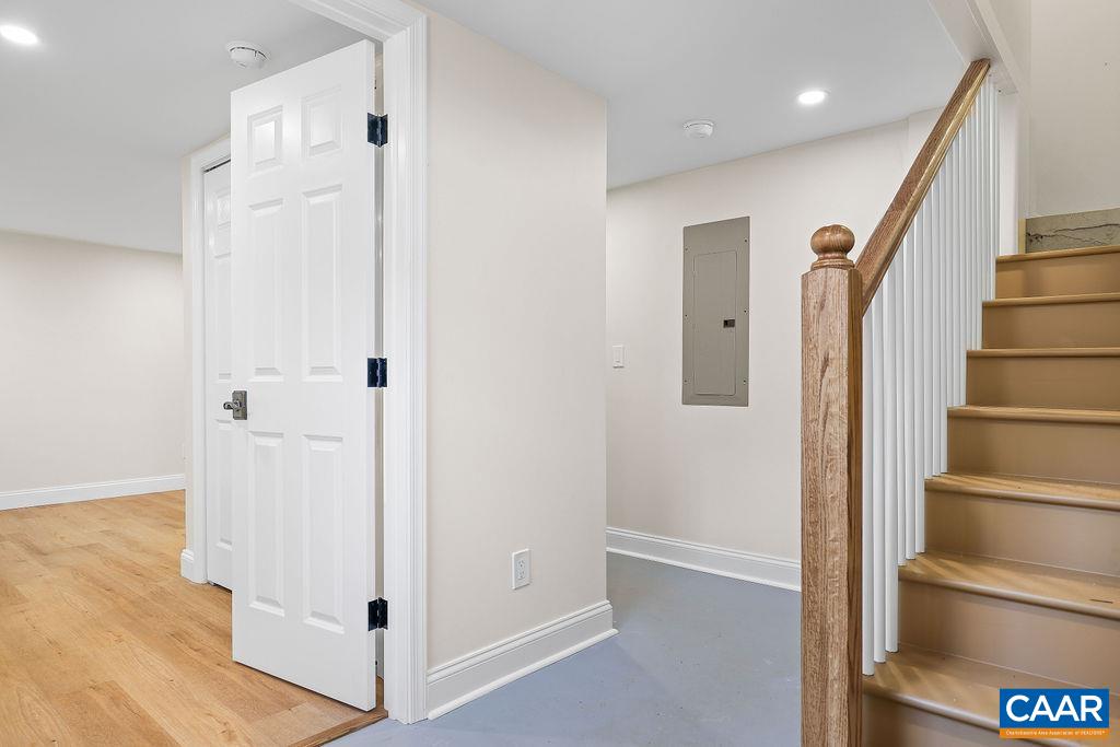 809 EAST JEFFERSON ST, CHARLOTTESVILLE, Virginia 22902, 3 Bedrooms Bedrooms, ,3 BathroomsBathrooms,Residential,809 EAST JEFFERSON ST,676405 MLS # 676405