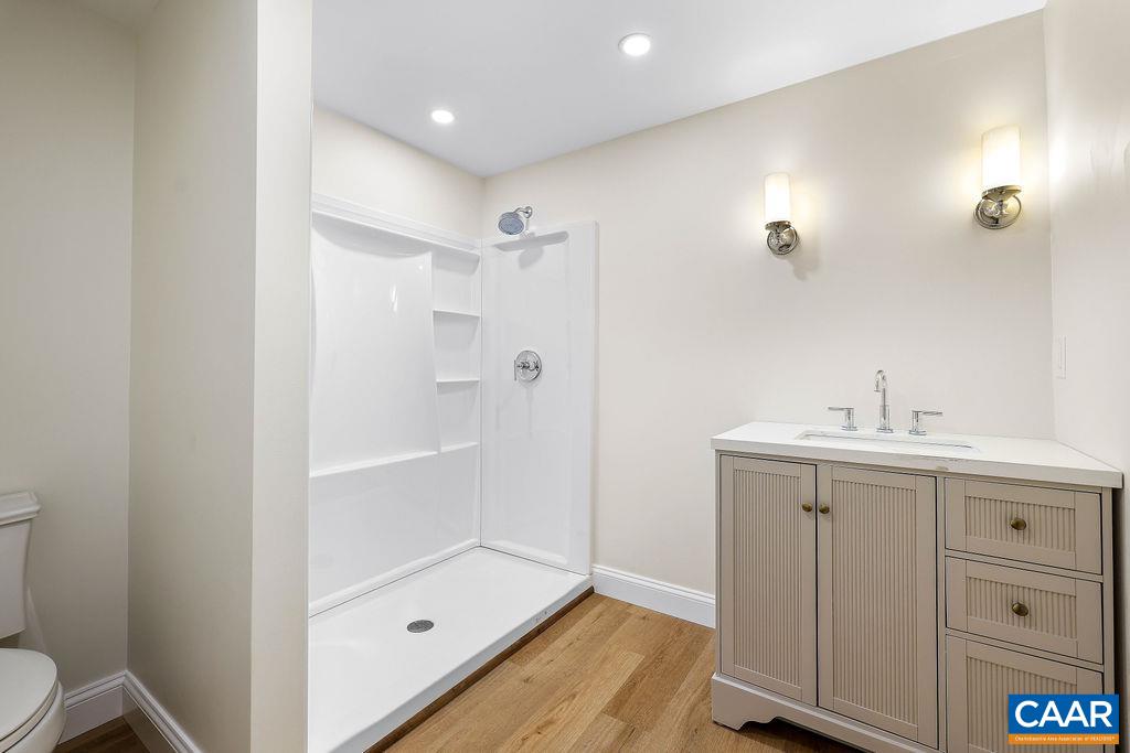 809 EAST JEFFERSON ST, CHARLOTTESVILLE, Virginia 22902, 3 Bedrooms Bedrooms, ,3 BathroomsBathrooms,Residential,809 EAST JEFFERSON ST,676405 MLS # 676405