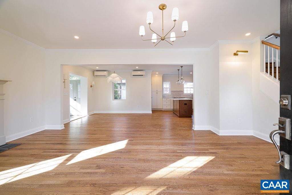 809 EAST JEFFERSON ST, CHARLOTTESVILLE, Virginia 22902, 3 Bedrooms Bedrooms, ,3 BathroomsBathrooms,Residential,809 EAST JEFFERSON ST,676405 MLS # 676405