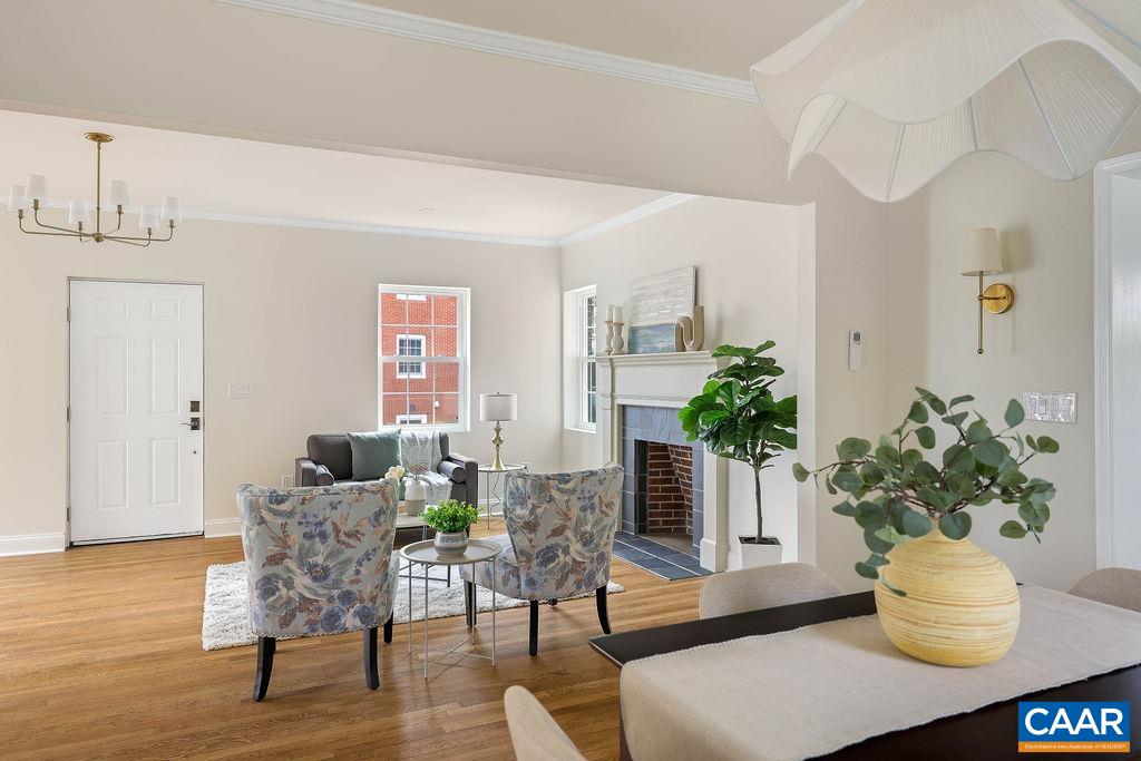 809 EAST JEFFERSON ST, CHARLOTTESVILLE, Virginia 22902, 3 Bedrooms Bedrooms, ,3 BathroomsBathrooms,Residential,809 EAST JEFFERSON ST,676405 MLS # 676405