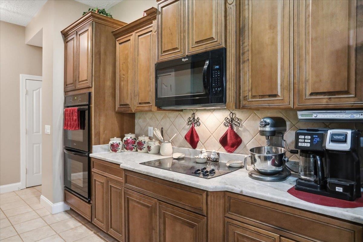 524 S MCDANIEL LN, SHENANDOAH, Virginia 22849, 6 Bedrooms Bedrooms, ,6 BathroomsBathrooms,Residential,524 S MCDANIEL LN,676503 MLS # 676503