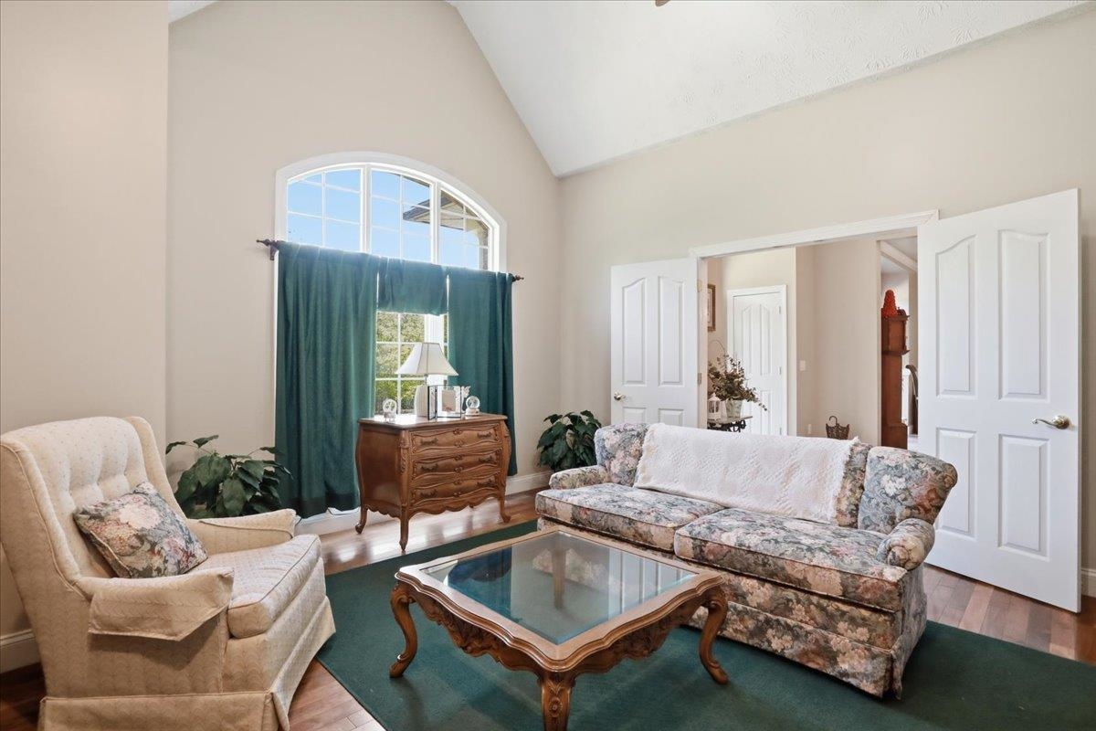 524 S MCDANIEL LN, SHENANDOAH, Virginia 22849, 6 Bedrooms Bedrooms, ,6 BathroomsBathrooms,Residential,524 S MCDANIEL LN,676503 MLS # 676503