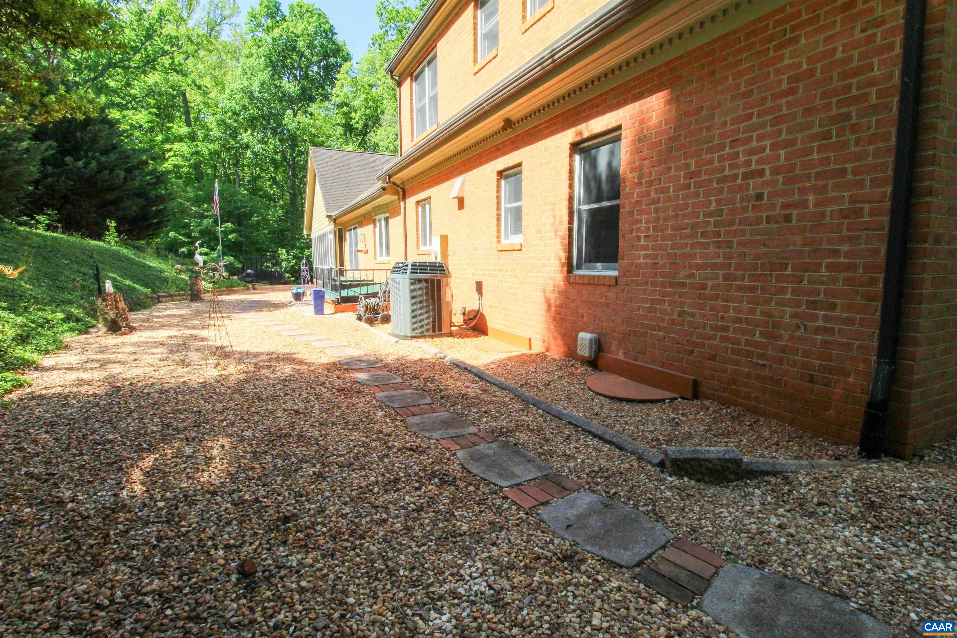 9599 WOODBERRY FOREST RD, ORANGE, Virginia 22960, 3 Bedrooms Bedrooms, ,3 BathroomsBathrooms,Residential,9599 WOODBERRY FOREST RD,676510 MLS # 676510