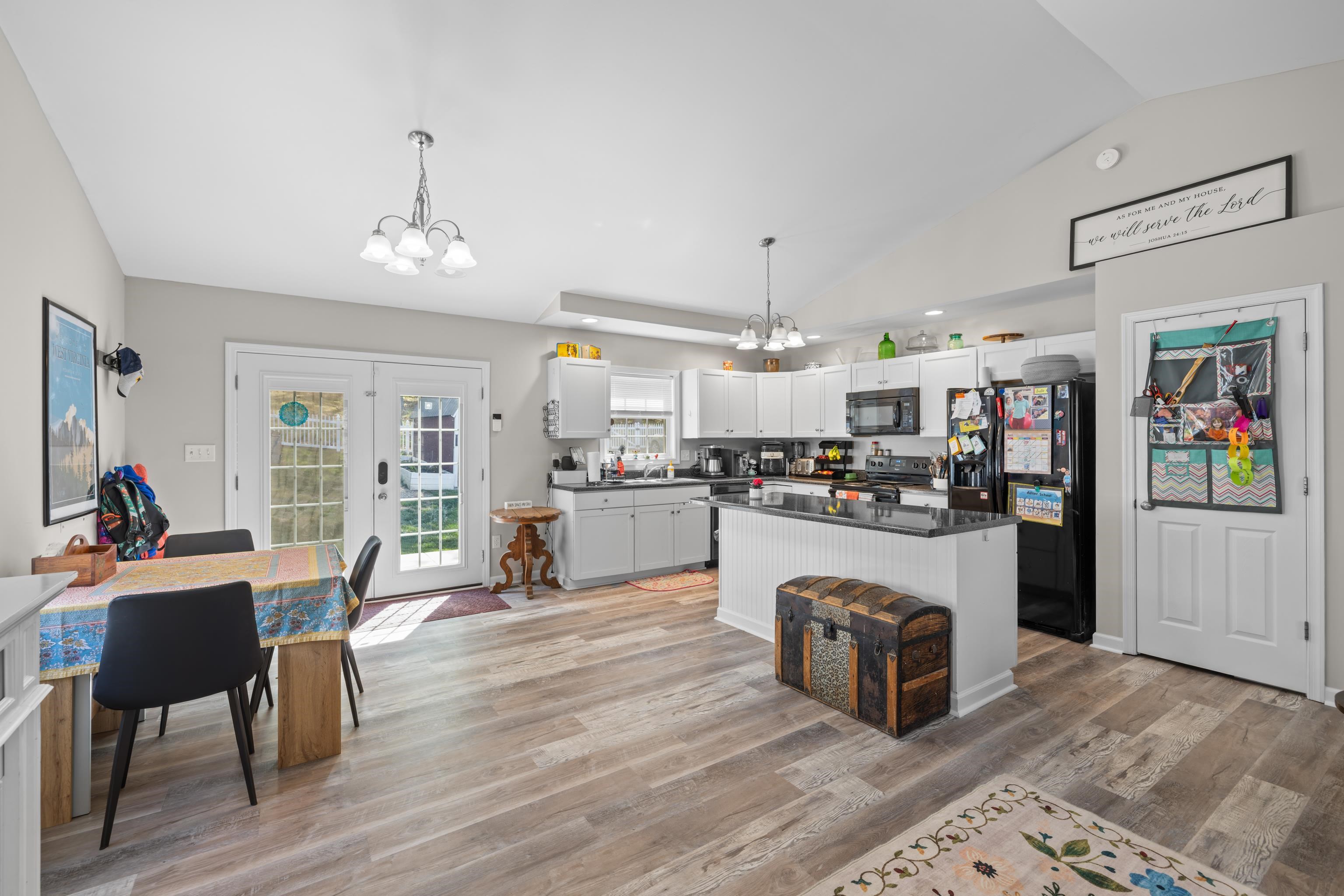 1771 A SHUTTERLEE MILL RD, STAUNTON, Virginia 24401, 3 Bedrooms Bedrooms, ,2 BathroomsBathrooms,Residential,1771 A SHUTTERLEE MILL RD,676516 MLS # 676516