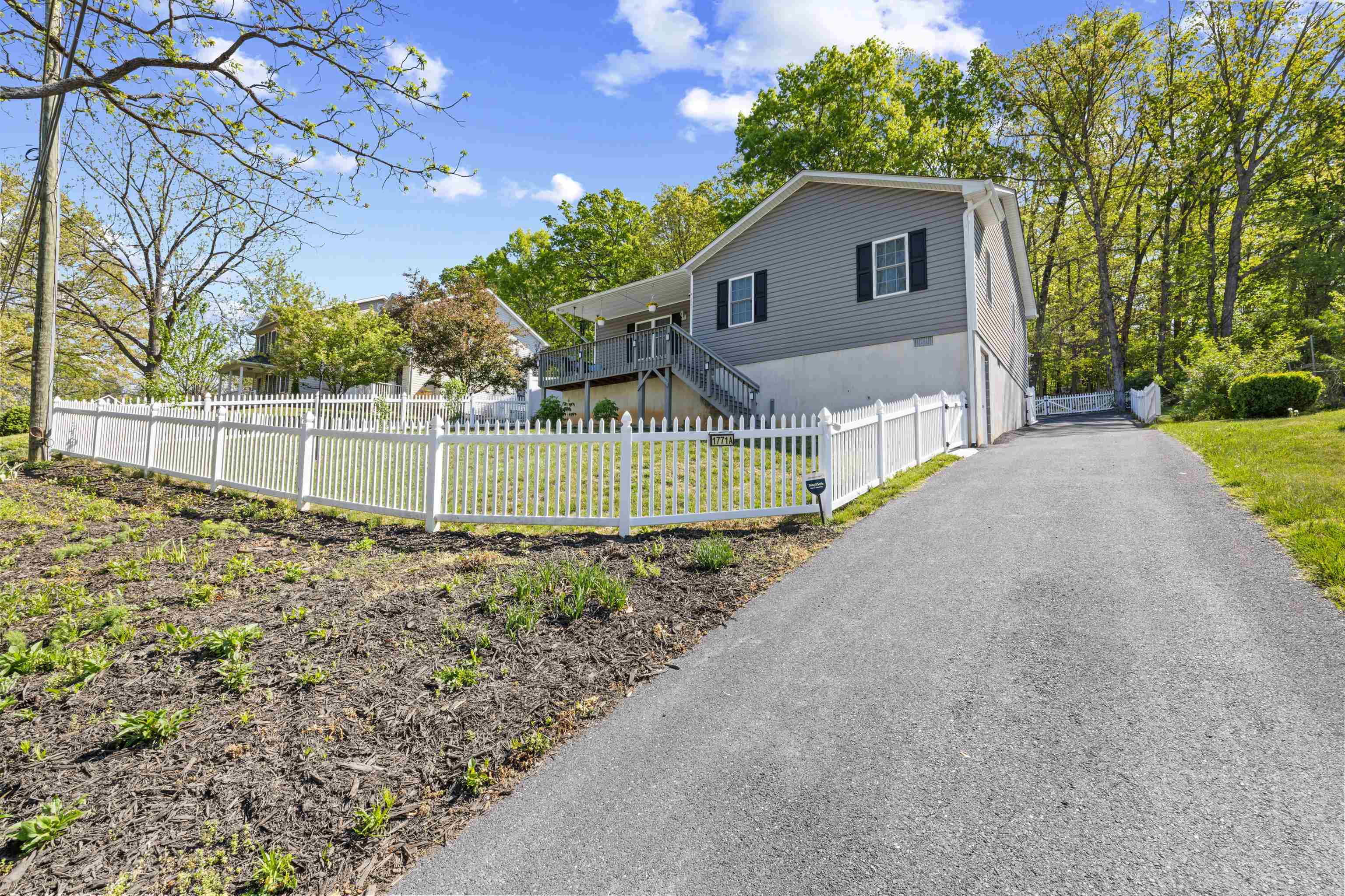 1771 A SHUTTERLEE MILL RD, STAUNTON, Virginia 24401, 3 Bedrooms Bedrooms, ,2 BathroomsBathrooms,Residential,1771 A SHUTTERLEE MILL RD,676516 MLS # 676516