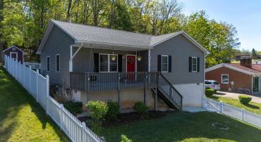 1771 A SHUTTERLEE MILL RD, STAUNTON, Virginia 24401, 3 Bedrooms Bedrooms, ,2 BathroomsBathrooms,Residential,1771 A SHUTTERLEE MILL RD,676516 MLS # 676516