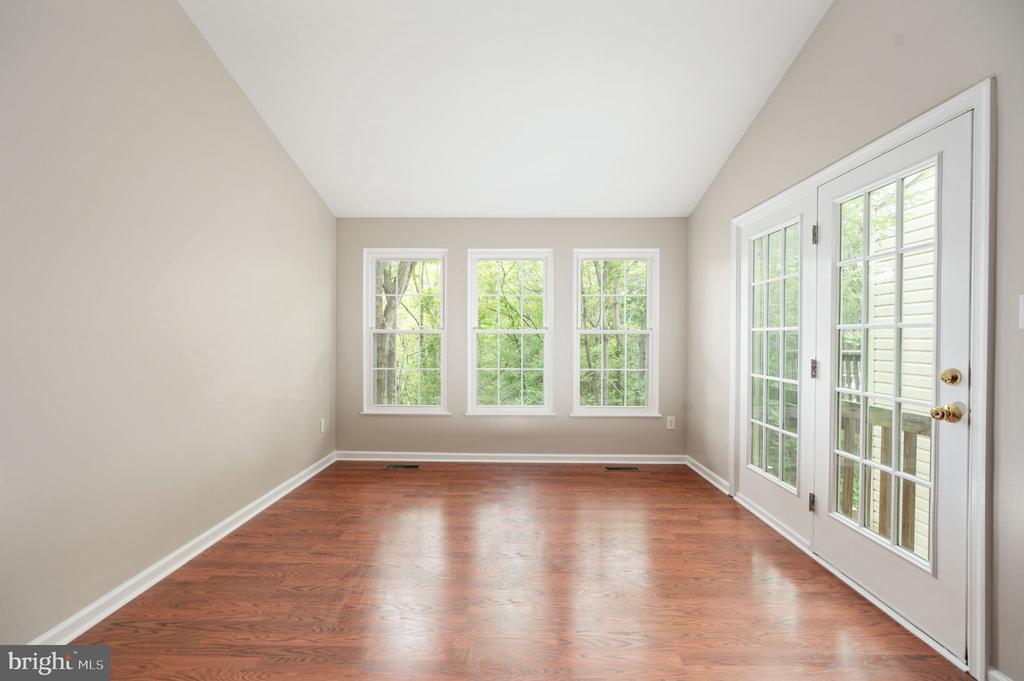 9705 BECKER CT, FREDERICKSBURG, Virginia 22408, 4 Bedrooms Bedrooms, ,3 BathroomsBathrooms,Residential,DOMINION FOREST,9705 BECKER CT,VASP2038836 MLS # VASP2038836