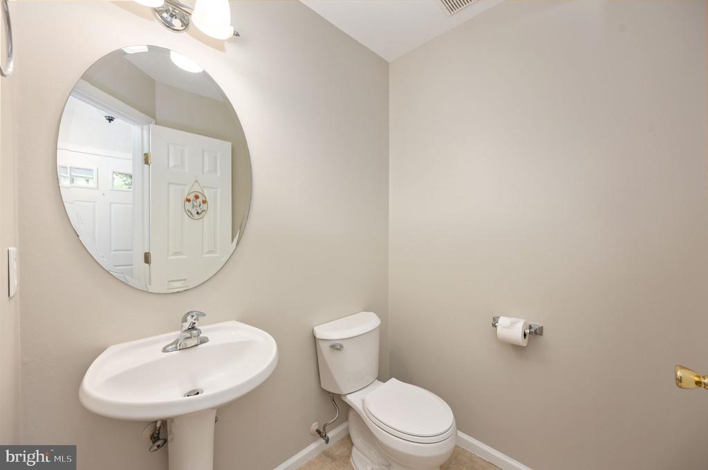 9705 BECKER CT, FREDERICKSBURG, Virginia 22408, 4 Bedrooms Bedrooms, ,3 BathroomsBathrooms,Residential,DOMINION FOREST,9705 BECKER CT,VASP2038836 MLS # VASP2038836