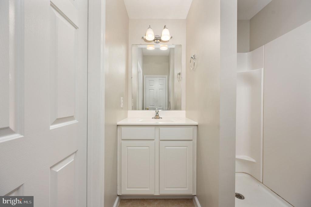9705 BECKER CT, FREDERICKSBURG, Virginia 22408, 4 Bedrooms Bedrooms, ,3 BathroomsBathrooms,Residential,DOMINION FOREST,9705 BECKER CT,VASP2038836 MLS # VASP2038836