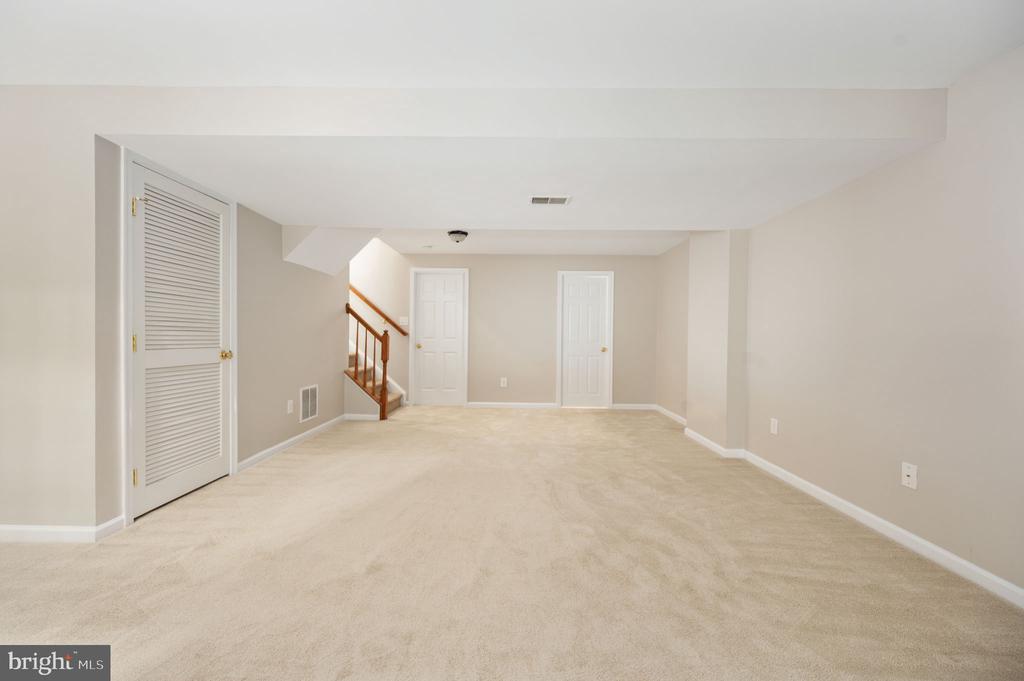 9705 BECKER CT, FREDERICKSBURG, Virginia 22408, 4 Bedrooms Bedrooms, ,3 BathroomsBathrooms,Residential,DOMINION FOREST,9705 BECKER CT,VASP2038836 MLS # VASP2038836