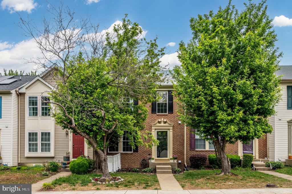 9705 BECKER CT, FREDERICKSBURG, Virginia 22408, 4 Bedrooms Bedrooms, ,3 BathroomsBathrooms,Residential,DOMINION FOREST,9705 BECKER CT,VASP2038836 MLS # VASP2038836