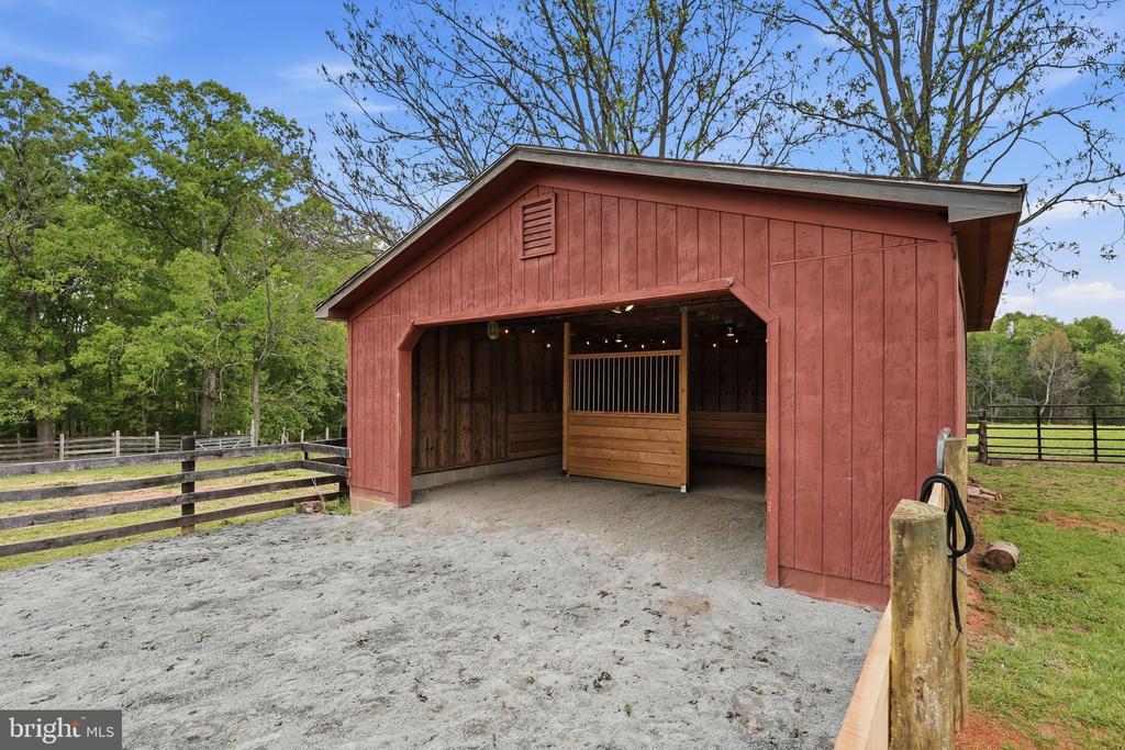 481 JAMES CITY RD, REVA, Virginia 22735, 3 Bedrooms Bedrooms, ,3 BathroomsBathrooms,Residential,481 JAMES CITY RD,VAMA2002706 MLS # VAMA2002706