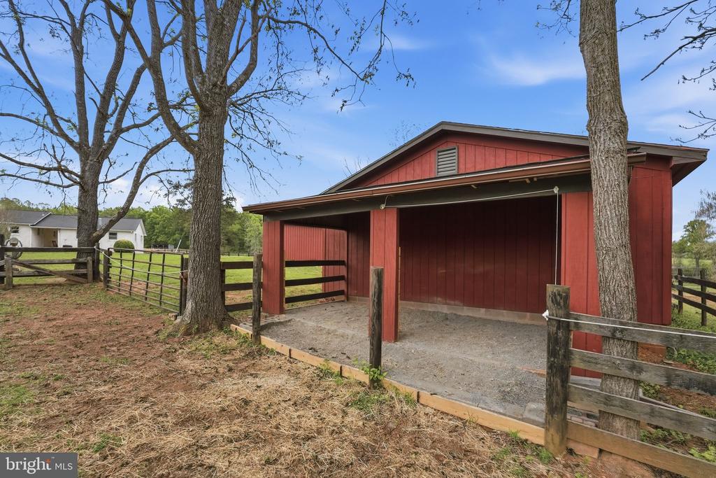 481 JAMES CITY RD, REVA, Virginia 22735, 3 Bedrooms Bedrooms, ,3 BathroomsBathrooms,Residential,481 JAMES CITY RD,VAMA2002706 MLS # VAMA2002706