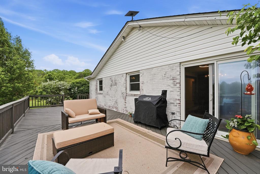 481 JAMES CITY RD, REVA, Virginia 22735, 3 Bedrooms Bedrooms, ,3 BathroomsBathrooms,Residential,481 JAMES CITY RD,VAMA2002710 MLS # VAMA2002710