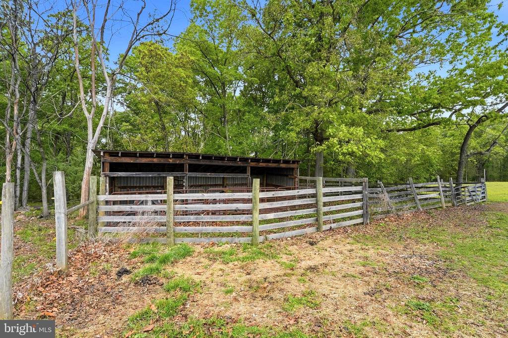 481 JAMES CITY RD, REVA, Virginia 22735, 3 Bedrooms Bedrooms, ,3 BathroomsBathrooms,Residential,481 JAMES CITY RD,VAMA2002710 MLS # VAMA2002710