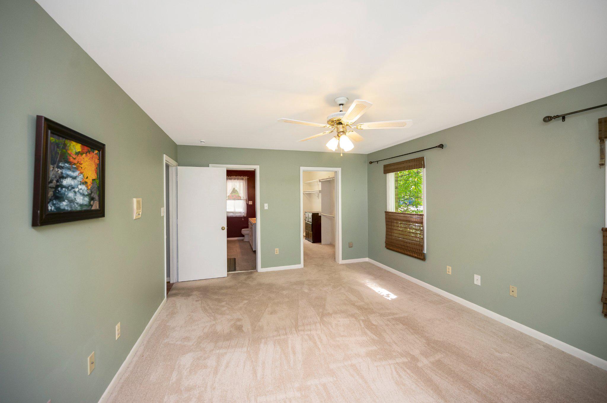 110 FEDERAL RD, LOCUST GROVE, Virginia 22508, 5 Bedrooms Bedrooms, ,3 BathroomsBathrooms,Residential,110 FEDERAL RD,VAOR2013760 MLS # VAOR2013760