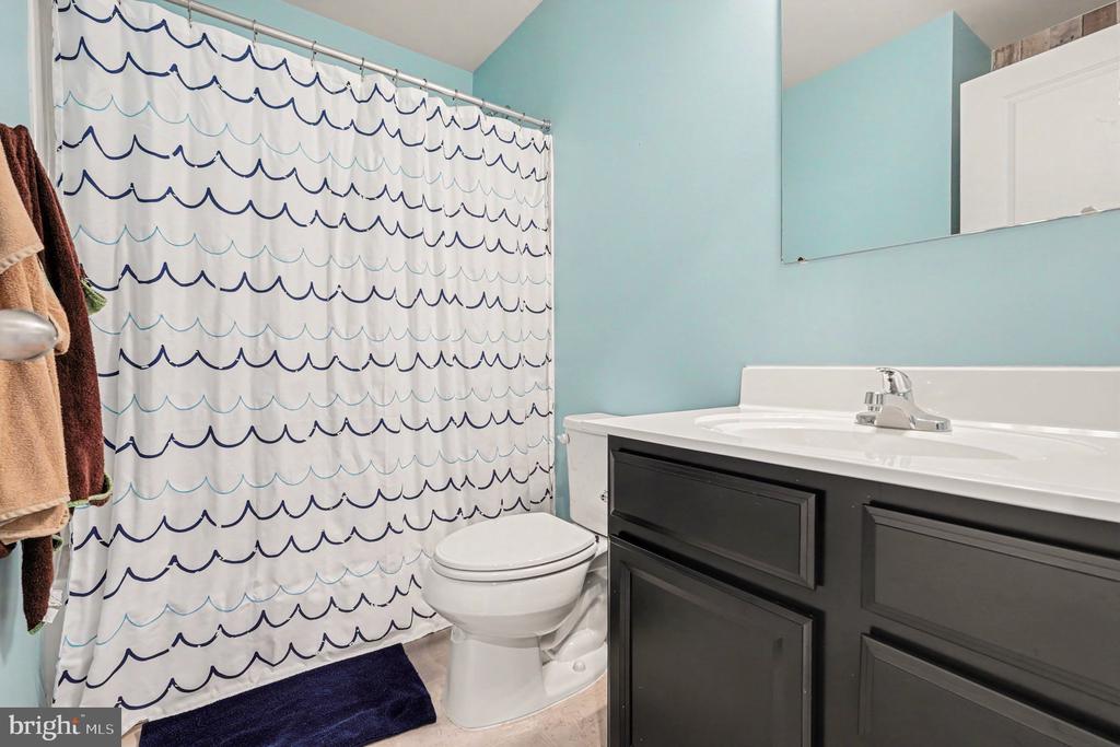 35202 SARA CT, LOCUST GROVE, Virginia 22508, 3 Bedrooms Bedrooms, ,2 BathroomsBathrooms,Residential,35202 SARA CT,VAOR2013988 MLS # VAOR2013988