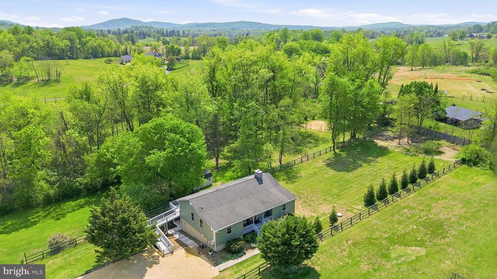339 PIEDMONT AVE, WASHINGTON, Virginia 22747, 5 Bedrooms Bedrooms, ,3 BathroomsBathrooms,Residential,339 PIEDMONT AVE,VARP2002618 MLS # VARP2002618