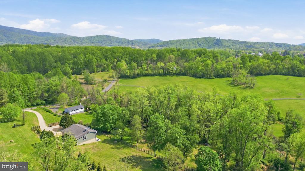 339 PIEDMONT AVE, WASHINGTON, Virginia 22747, 5 Bedrooms Bedrooms, ,3 BathroomsBathrooms,Residential,339 PIEDMONT AVE,VARP2002618 MLS # VARP2002618