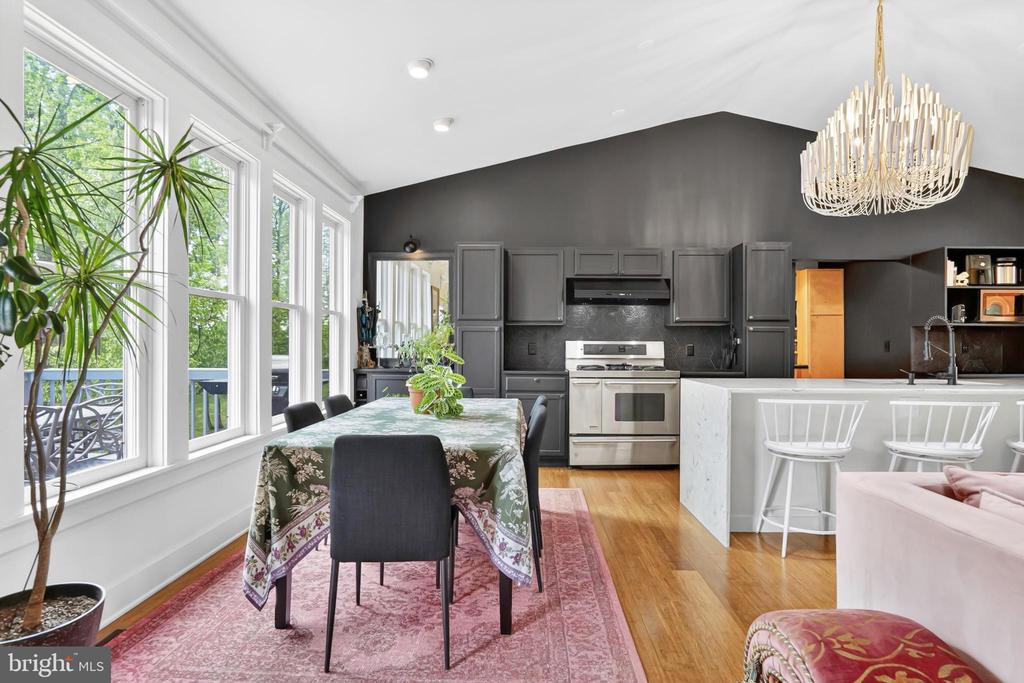 339 PIEDMONT AVE, WASHINGTON, Virginia 22747, 5 Bedrooms Bedrooms, ,3 BathroomsBathrooms,Residential,339 PIEDMONT AVE,VARP2002618 MLS # VARP2002618