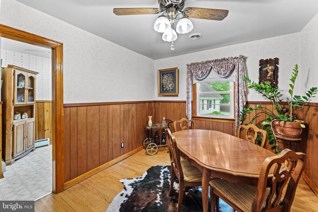 85 S POES RD, AMISSVILLE, Virginia 20106, 3 Bedrooms Bedrooms, ,2 BathroomsBathrooms,Residential,85 S POES RD,VARP2002626 MLS # VARP2002626