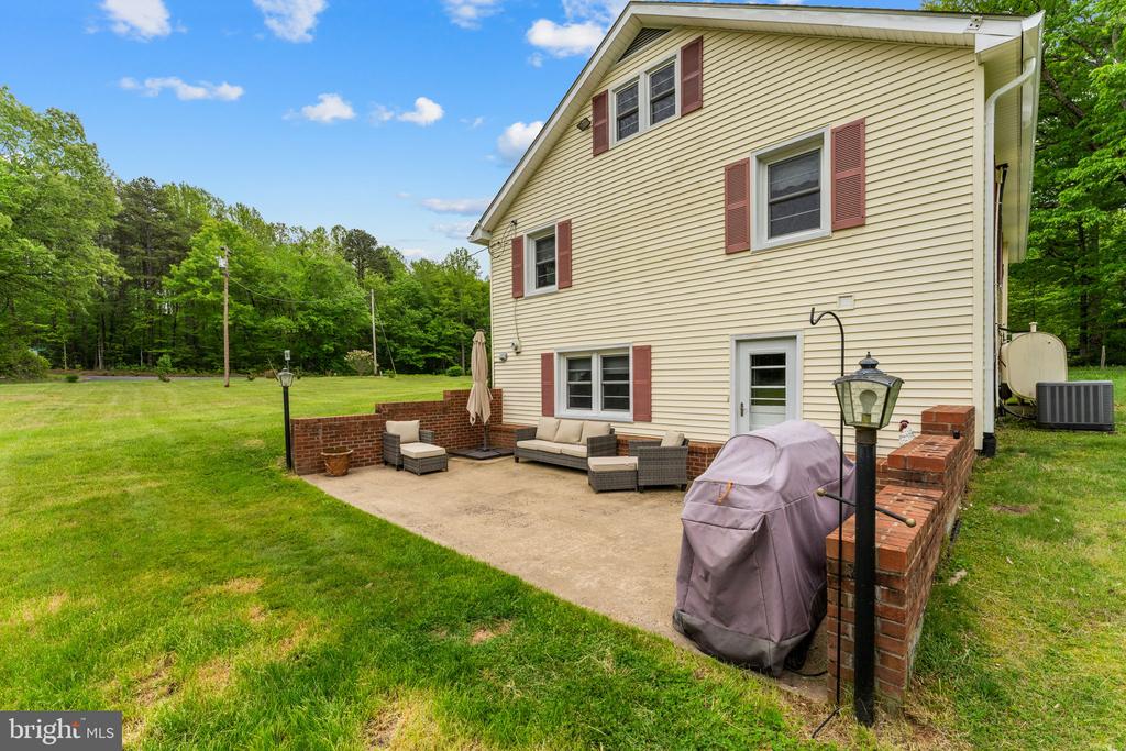 85 S POES RD, AMISSVILLE, Virginia 20106, 3 Bedrooms Bedrooms, ,2 BathroomsBathrooms,Residential,85 S POES RD,VARP2002626 MLS # VARP2002626