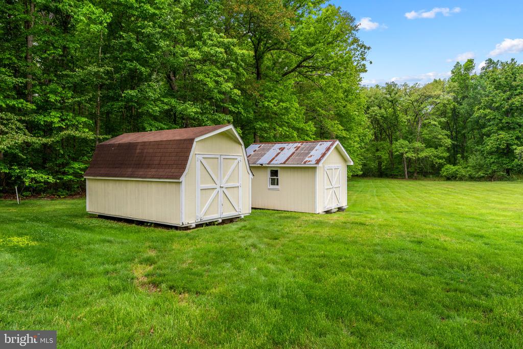 85 S POES RD, AMISSVILLE, Virginia 20106, 3 Bedrooms Bedrooms, ,2 BathroomsBathrooms,Residential,85 S POES RD,VARP2002626 MLS # VARP2002626